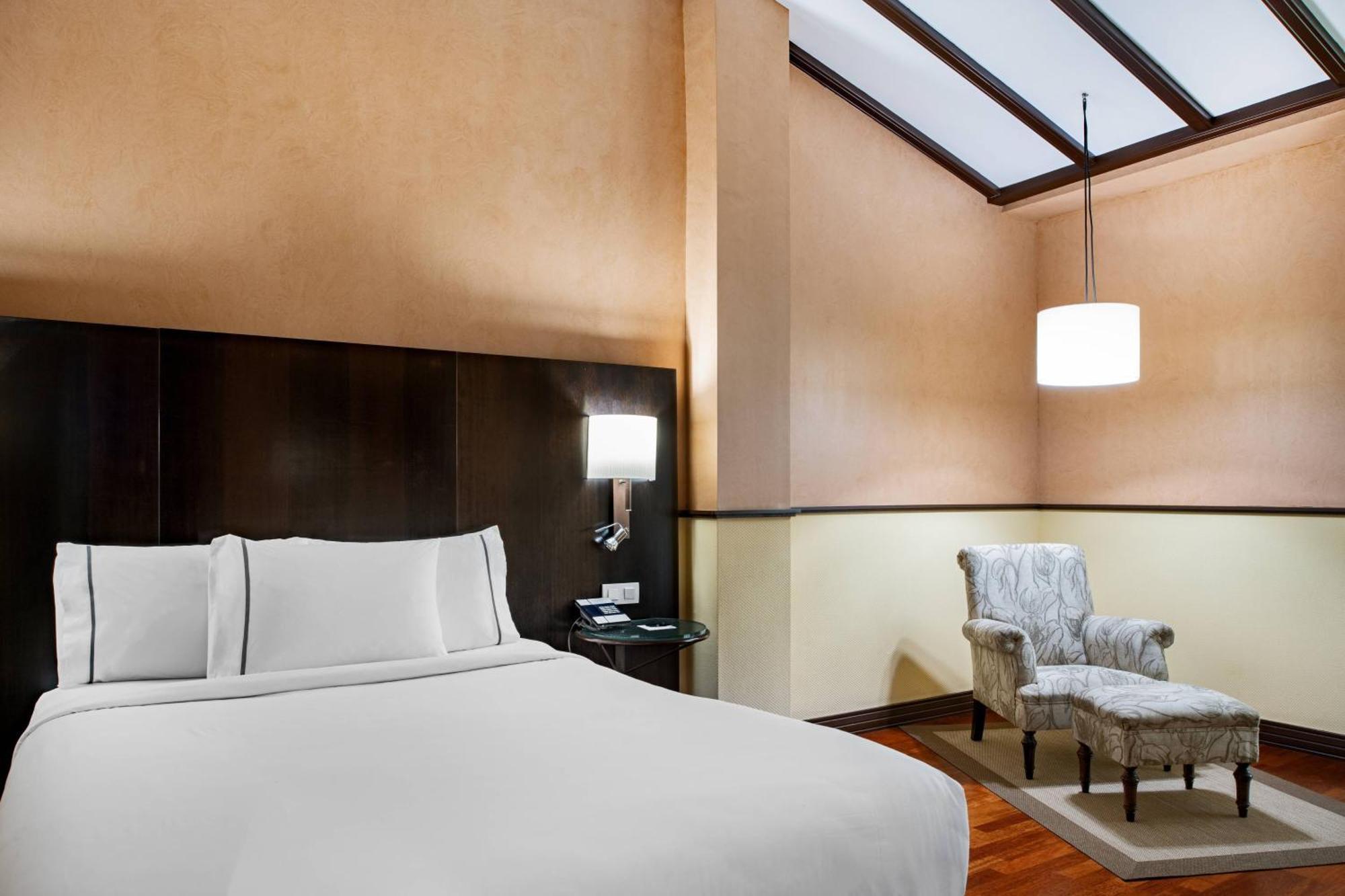 Ac Hotel Ciudad De Tudela By Marriott Dış mekan fotoğraf