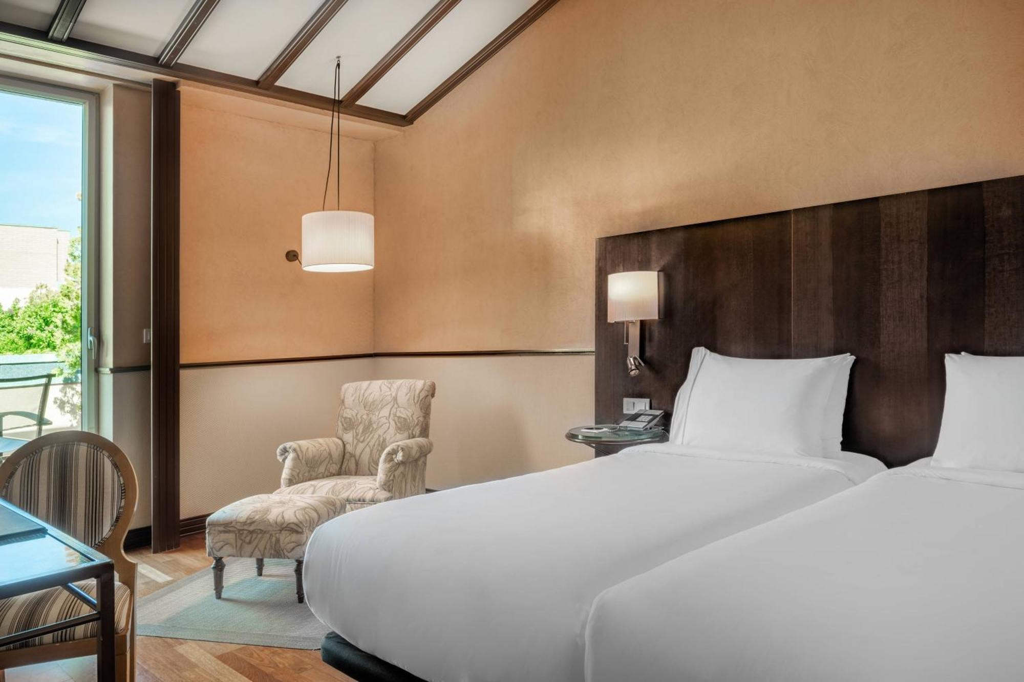 Ac Hotel Ciudad De Tudela By Marriott Dış mekan fotoğraf